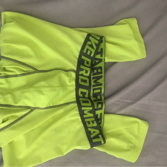 Nike Pro Combat Core Compression Training Workout Tight Dri-Fit Green Size Small - Picture 9 of 9